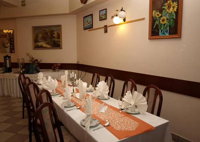 Relaks Hotel Wola Ducka